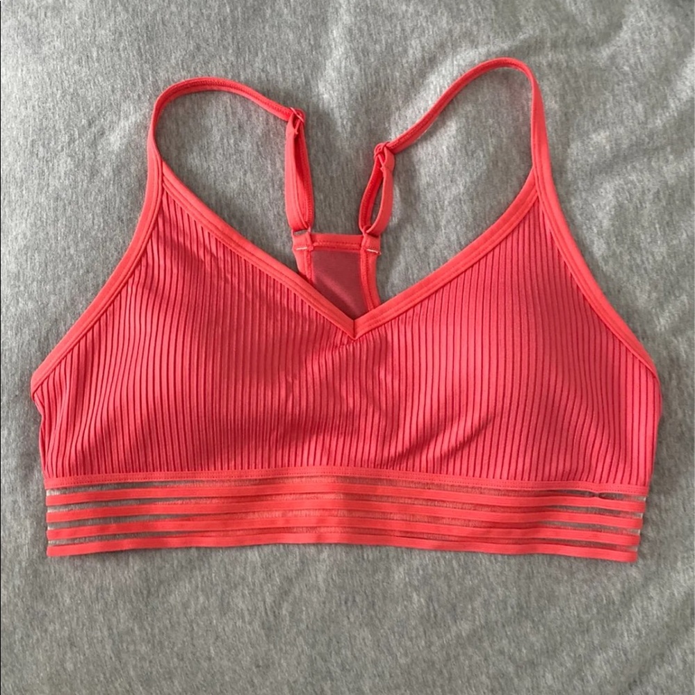 Victoria Secret PINK Ultimate Sports Bra